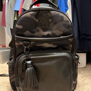 Itzy Ritzy Black Camouflage Baby Bag